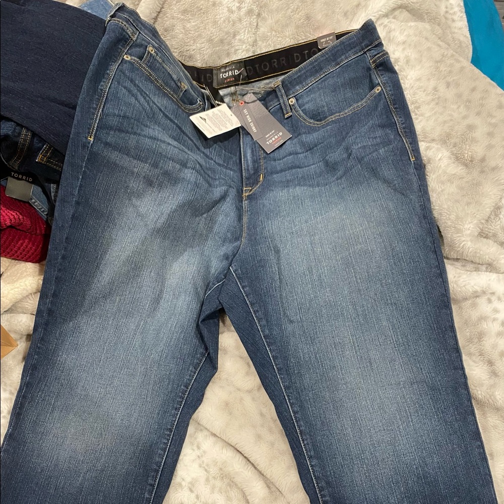 Torrid sky high skinny jeans